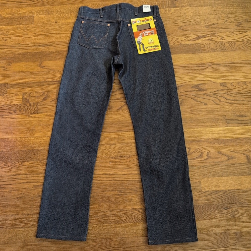 Wrangler 13MWZ Jeans 33x33 Cowboy Cut Rigid Indigo Denim Western Workwear NWT - Picture 3 of 9